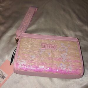 Juicy Couture Light Pink Sequin Blank Canvas Triangular Frame Pouch Wristlet NWT